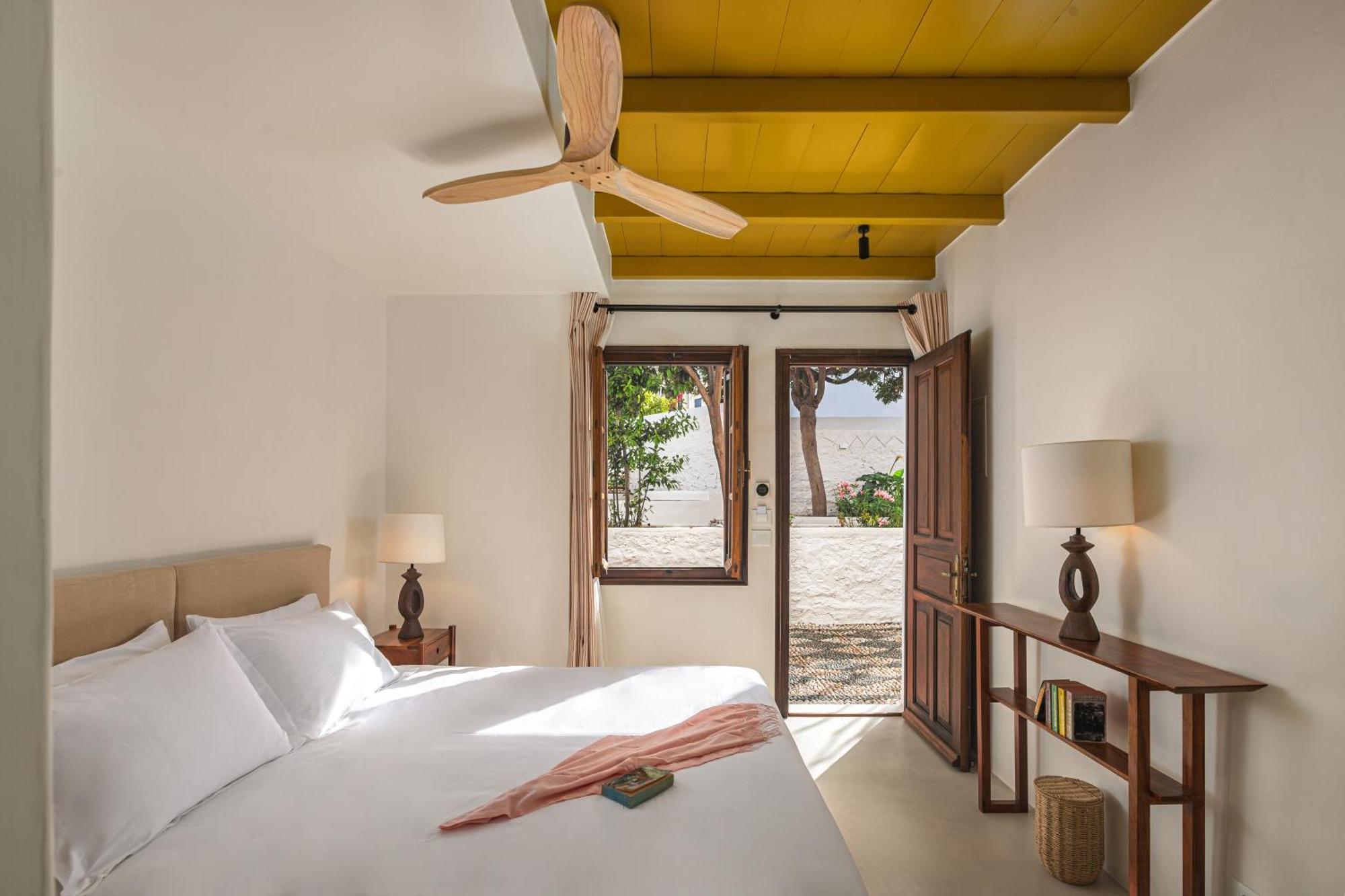Готель Teresa Spetses Екстер'єр фото
